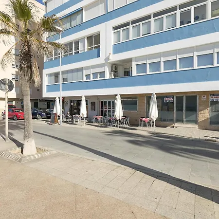 Apartment Paradas Playa Victoria